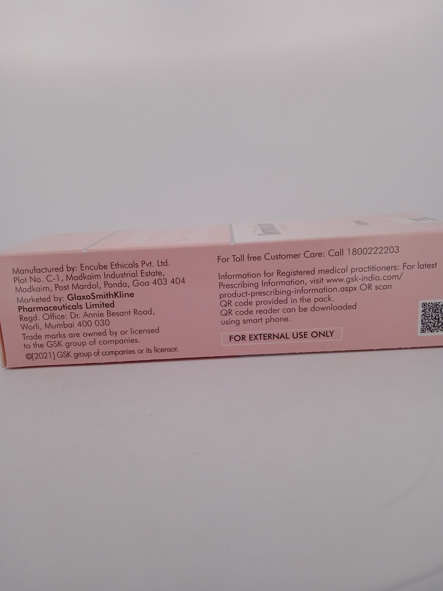 DERMOCALM LOTION - 1 BOTTLE OF 100ML - Image 2